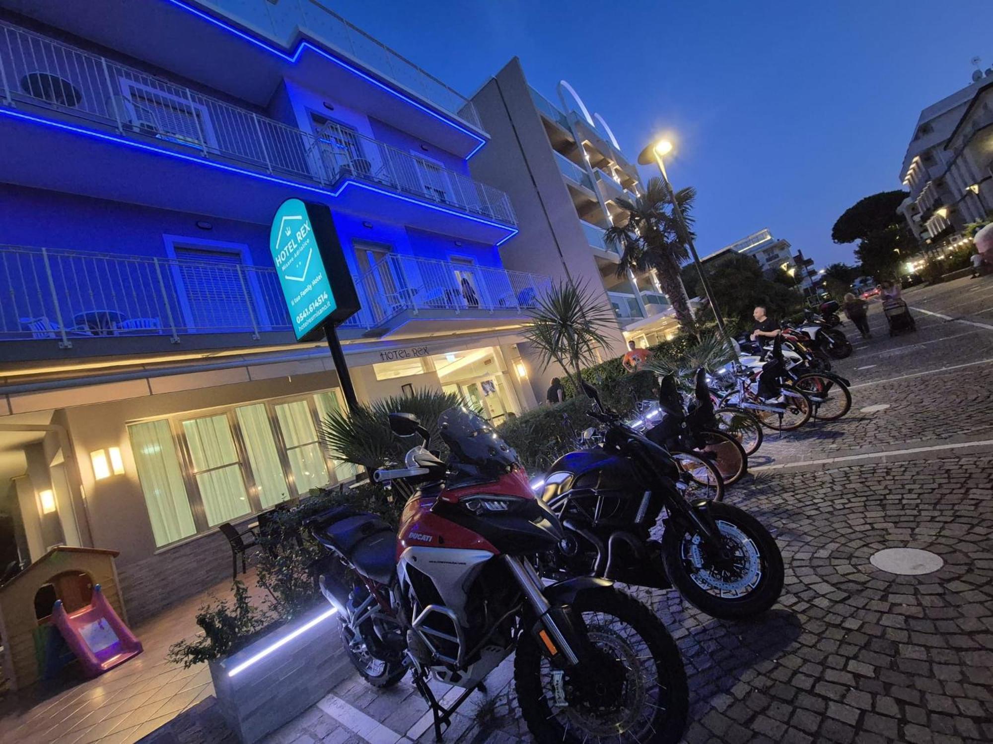 Hotel Rex Misano Adriatico Eksteriør bilde