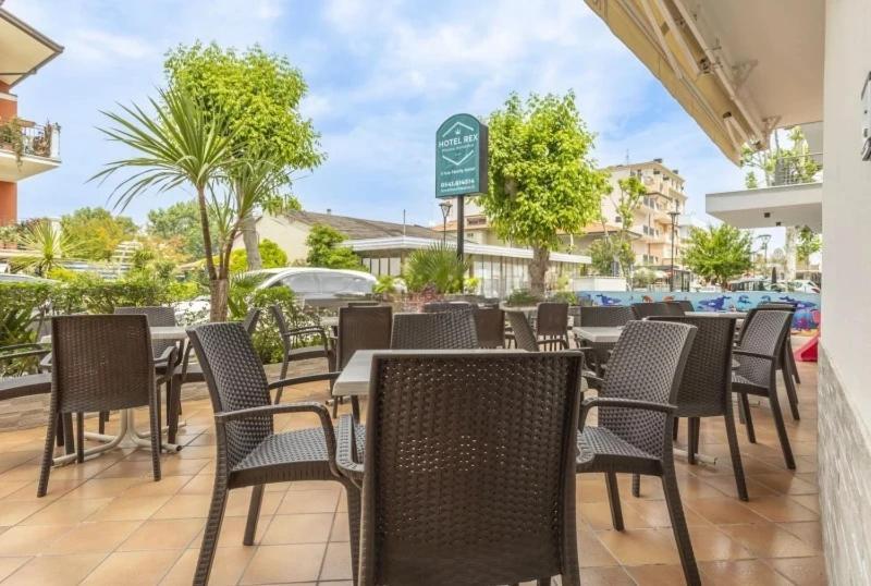 Hotel Rex Misano Adriatico Eksteriør bilde